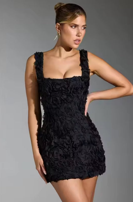 Zomerse Mini Jurk met 3D Bloemen – Sexy & Elegant met Spaghettibandjes