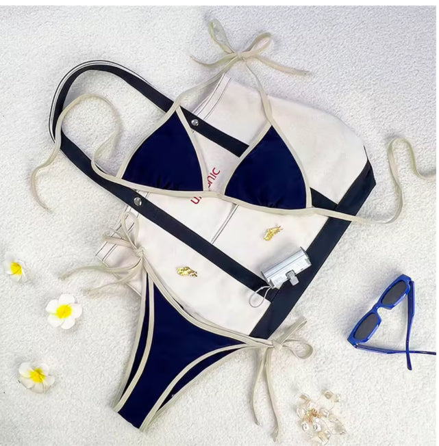 Vintage blauwe bikini-set met beige details – Push-up driehoekige top & string-slip