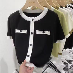 Gebreid T-shirt met Korte Mouwen en Contrastknopen