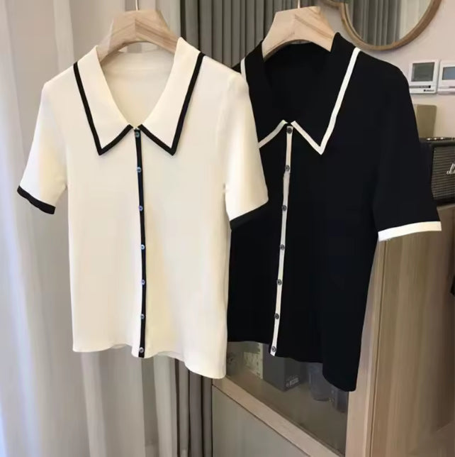 Gebreid Poloshirt met Korte Mouwen en Contrasterende Knoopsluiting