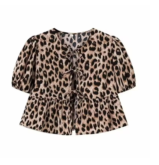 Blouse met ruches en korte pofmouwen